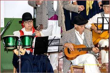 Taror parrandea a La Navidad en La Breña/TA.